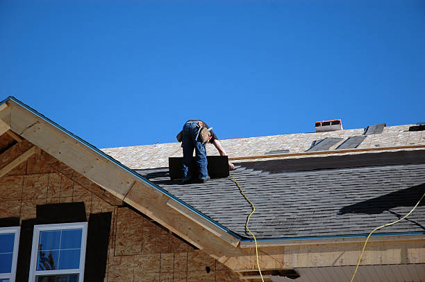 Best Roof Repair Services  in Bangor, WI